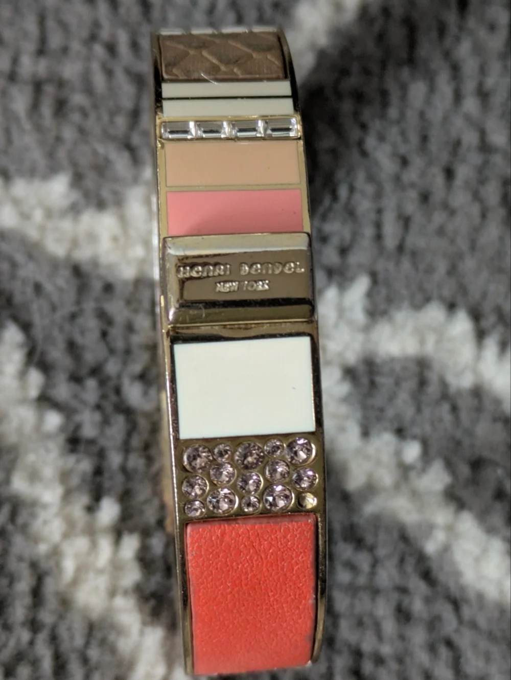 Henri Bendel Hinged Bangle Bracelet - Picture 4 of 14